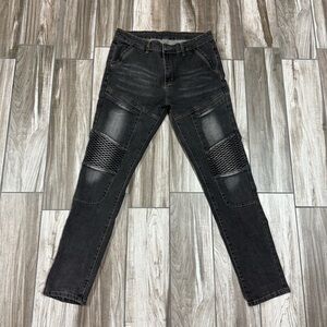 Stylish Black Denim Jeans with Textured Panels